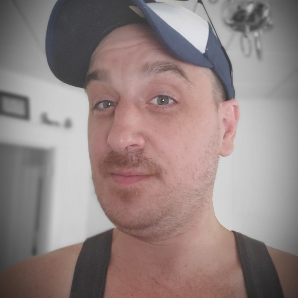 Profile Picture of Brian Orndorff (@maleho24) on Poshmark