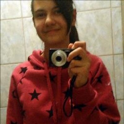 Profile Picture of Júlia Caroline Pagel (@Juliia_Caroline) on Twitter