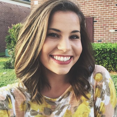 Profile Picture of emily shirley (@emfoxshirley) on Twitter