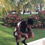 Profile Picture of Devin Hooks (@yeahh._dev) on Instagram