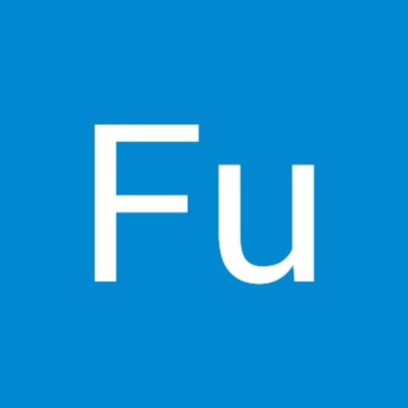 Profile Picture of Fu Lan (@fulancanadaw) on Poshmark