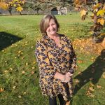 Profile Picture of Julie Sealy (@jrsealy) on Instagram