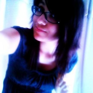 Profile Picture of Amaris Vasquez (@avongirl13) on Myspace