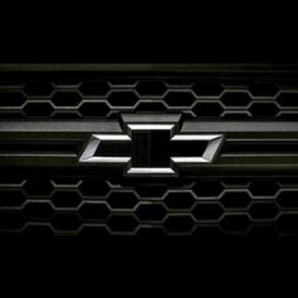 Profile Picture of Fabian Morales (@fabian1756) on Poshmark