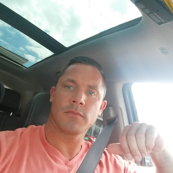 Profile Picture of Jeremy Tylec (@tylec) on Poshmark