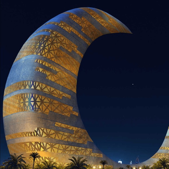 Profile Picture of Dalia Janabi (@daliajanabi) on Poshmark