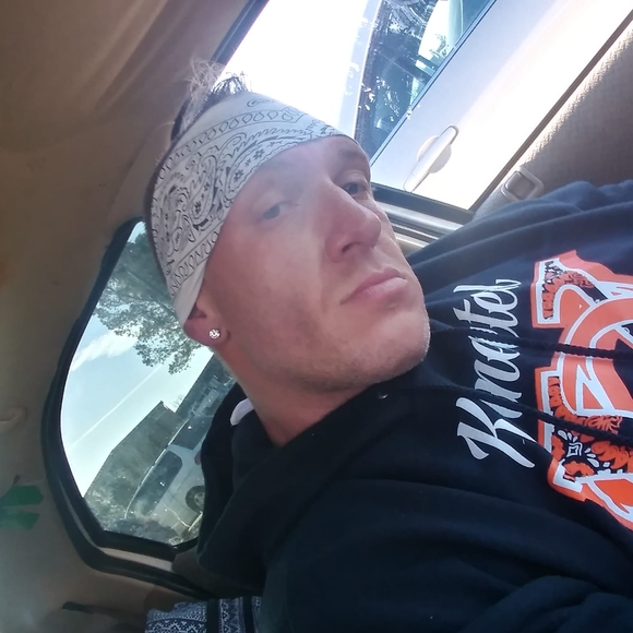 Profile Picture of Bertram Brinkley (@bertakiz916) on Poshmark
