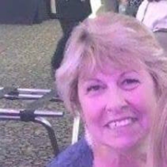 Profile Picture of Kathy Buoniconti (@kathyb9193) on Poshmark