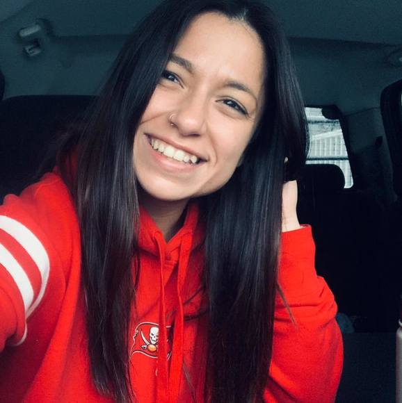 Profile Picture of Nicole Tower (@ntow1116) on Poshmark