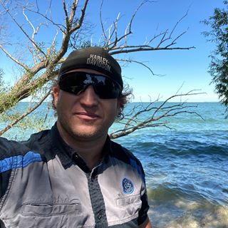 Profile Picture of Matthew Handshue (@matthew.handshue.7) on Facebook