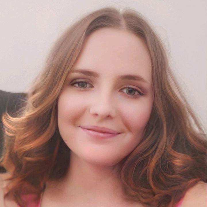 Profile Picture of Kirsty Pugh (@kirstypugh) on Tiktok