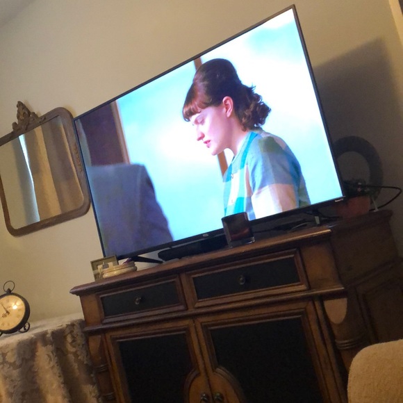 Profile Picture of Eleanor Mcauliffe (@eleanornola) on Poshmark