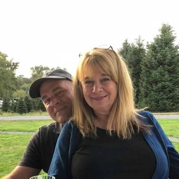 Profile Picture of Cindy Vannier (@jcvannier) on Poshmark