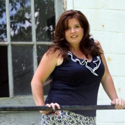 Profile Picture of Monica Edwards (@monicaedwards11) on Twitter