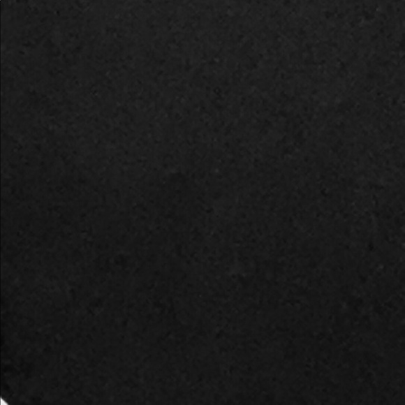 Profile Picture of Kenzie Lundeen (@kenzielundeen) on Poshmark