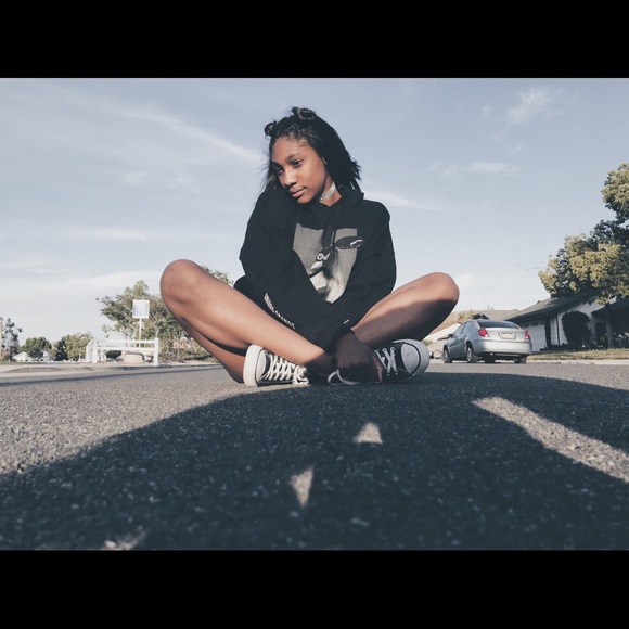 Profile Picture of Bria Courseault (@chanelbby6) on Poshmark