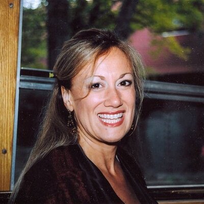 Profile Picture of Jeannie Logozzo (@jlogoz) on Twitter