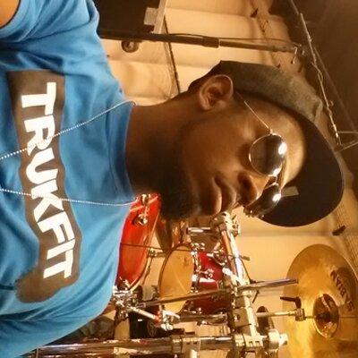 Rashad Howard - Twitter Profile Picture of Rashad Howard (@NewFreshMusic84) on Twitter