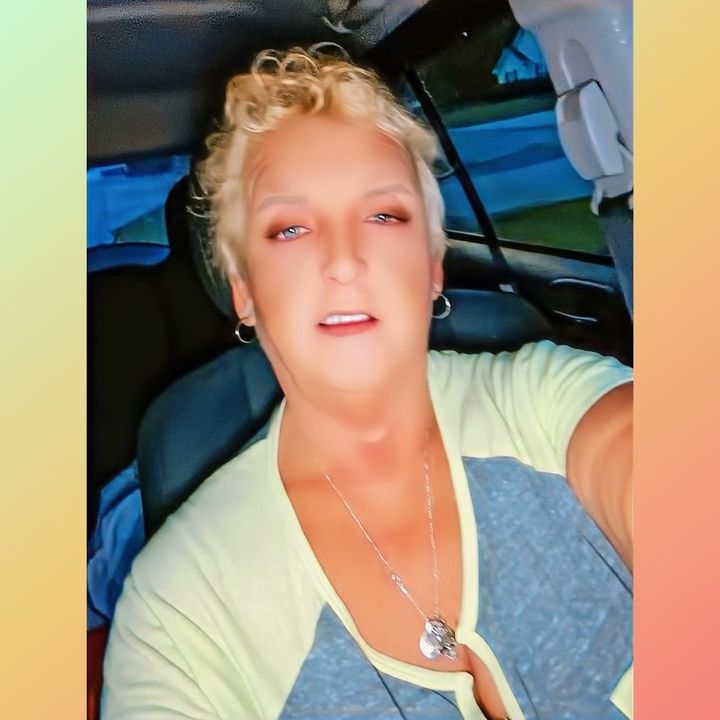 Profile Picture of Sherry bell (@sherrybrook) on Tiktok