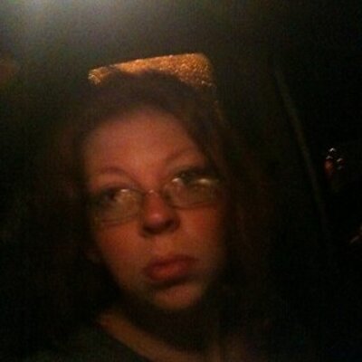 Profile Photo of April Jewett (@Aprilbaby28) on Twitter