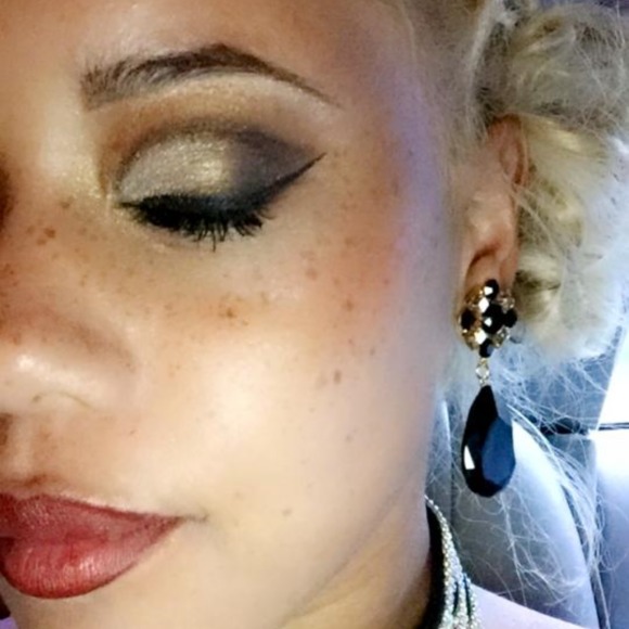 Profile Picture of Stephanie Rudy (@kyfashionistas) on Poshmark