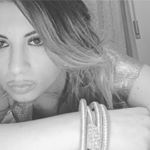 Profile Picture of Mary👠👛🎀💄👑💍💎❤️ (@shantosa90) on Instagram