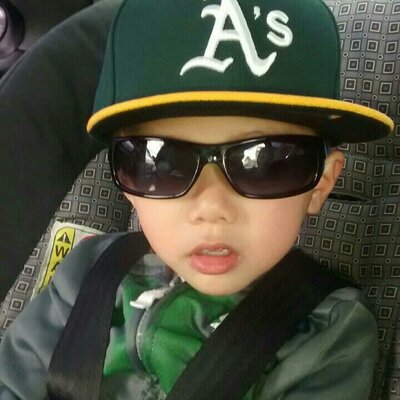 Profile Picture of Michael Saechao (@SaechaoMs) on Twitter