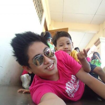 Profile Picture of Wilbert Kim Pelaez (@wilbertkimpelae) on Twitter