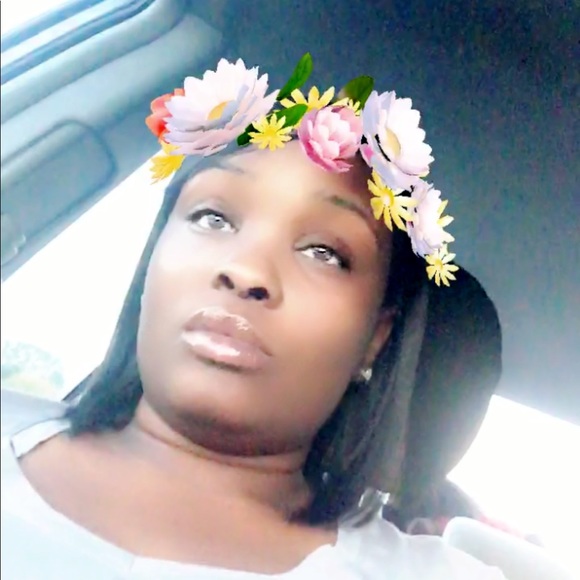 Profile Picture of Jasmine Bradley (@jazzb1988) on Poshmark