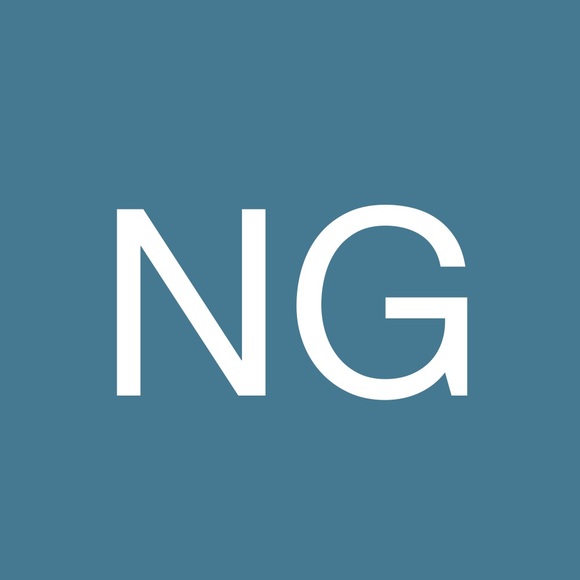 Profile Picture of Nicole Gunkle (@ngunkle) on Poshmark