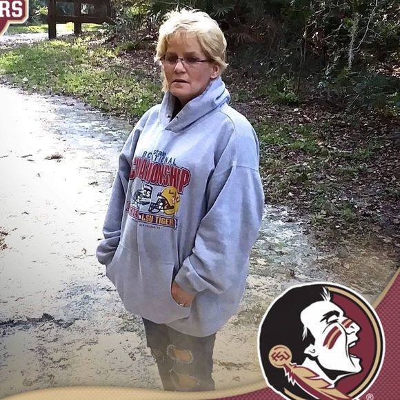 Profile Picture of Sherri Blaker-kobusch (@mcbellabug) on Poshmark