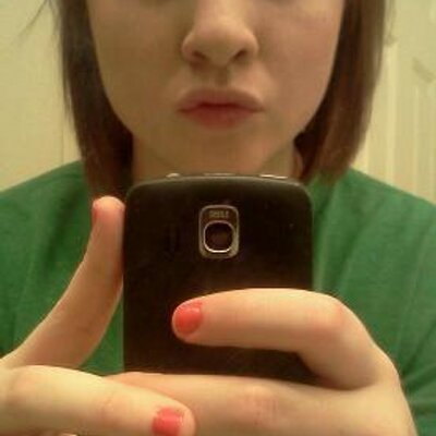 Profile Picture of Addison Ewing (@addmarew) on Twitter