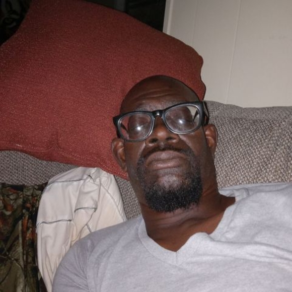 Profile Picture of Danny Thomas (@dannythomas478) on Poshmark
