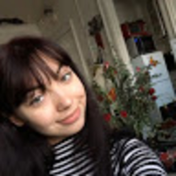 Profile Picture of Savannah Koonce (@savannahgkoonce) on Poshmark