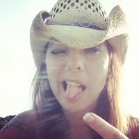 Profile Picture of Kari Clark-Burnette (@@goddessmanson) on Twitter