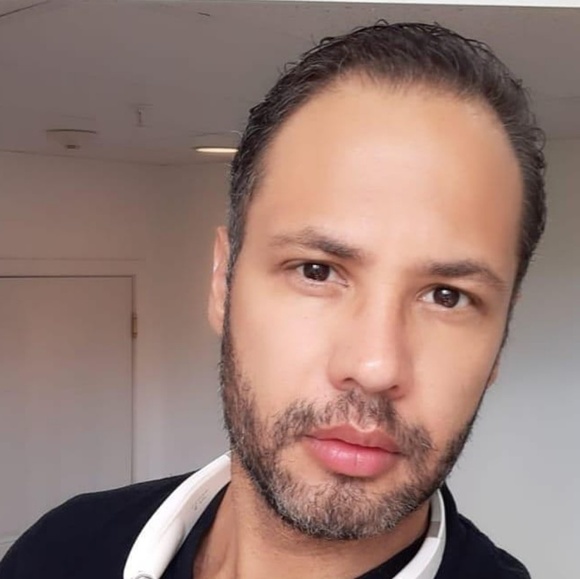 Profile Picture of Paulo henrique Andrade (@paulohandrade) on Poshmark