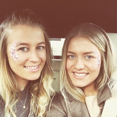 Profile Picture of Hazel Jones (@xxhaz02) on Twitter