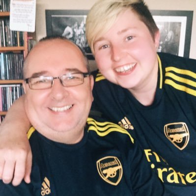 Profile Picture of Sarah Mitchell (@LimerickMitch) on Twitter