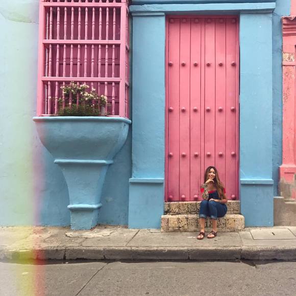 Profile Picture of Paula Ocampo (@pauvdrea) on Poshmark