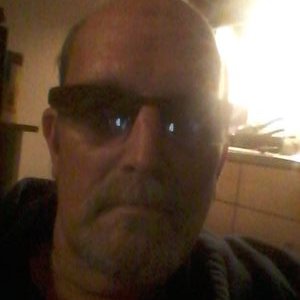 Profile Picture of Mike Cluney (@gunneymike) on Twitter
