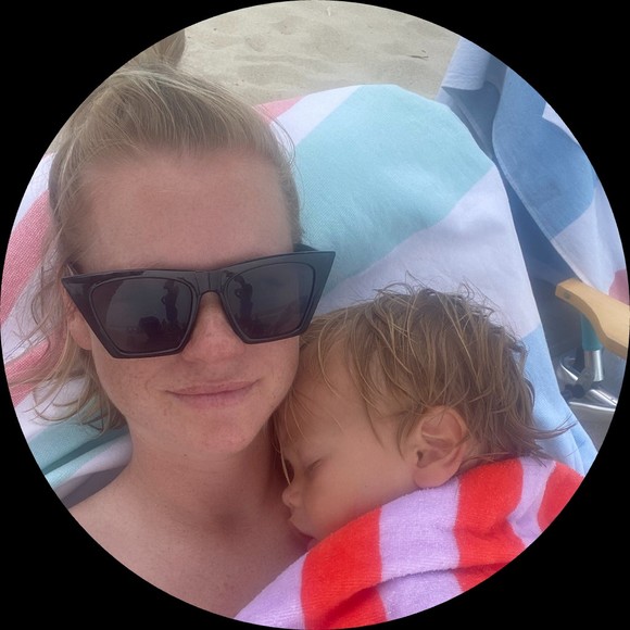 Profile Picture of Sara Strassell (@smccrary87) on Poshmark