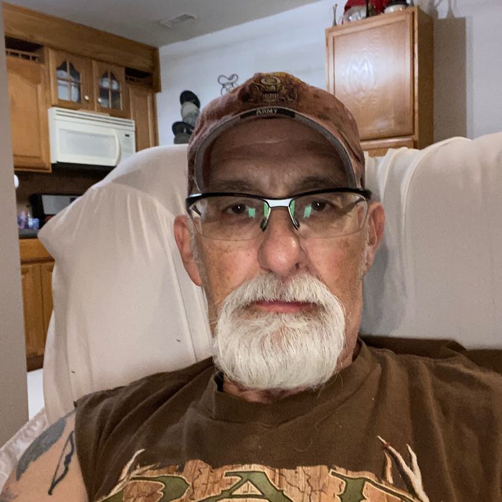 Profile Picture of Robert Renfro92 (@robertrenfro7) on Tiktok