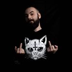 Profile Picture of Adam Drozdek (@hemioda) on Instagram