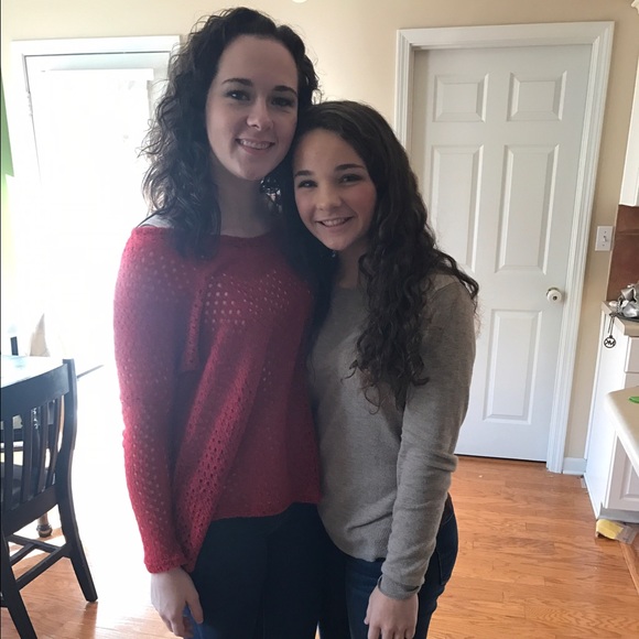 Profile Picture of Leah Emmich (@leahemmich) on Poshmark