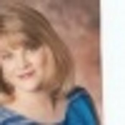 Profile Picture of Kelly Elliott (@kellyelliott4) on Twitter
