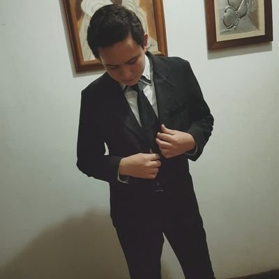 Profile Picture of Cesar Campillo (@Cesar_Campilloo) on Twitter