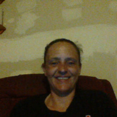 Profile Picture of Laurie Walraven (@Michelle3664) on Twitter