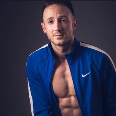 Profile Picture of Robert Sharpe (@robert_sharpe1) on Twitter