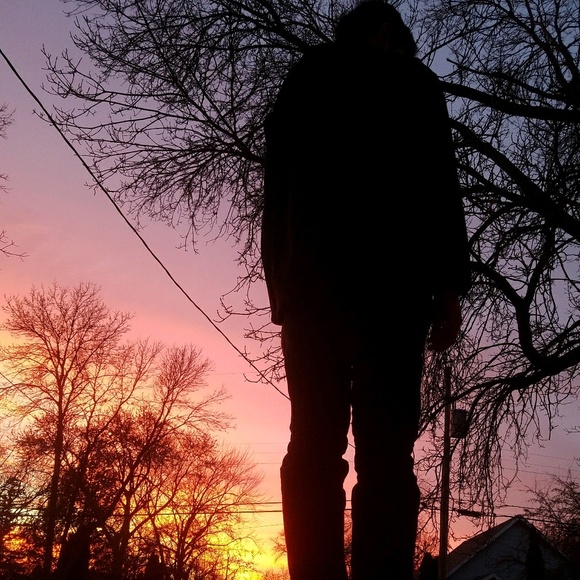 Profile Picture of Patrick Deffibaugh (@pdeffibaugh) on Poshmark