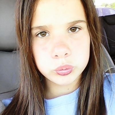 Profile Picture of Andi Mcclain (@AndiMcclain) on Twitter